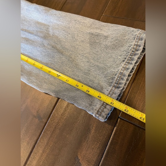 White Fox On Replay High Rise Straight Leg Jeans NEW - Picture 7 of 8